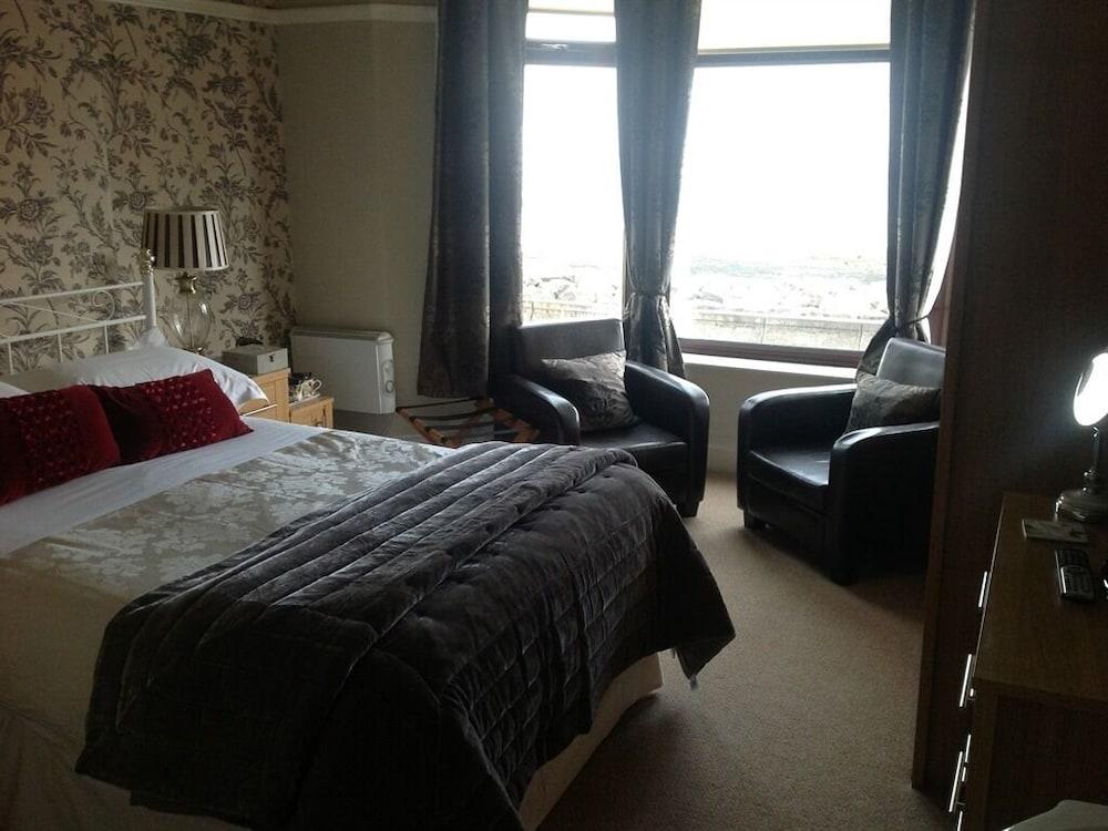Yacht Bay View Hotel Morecambe Exterior photo