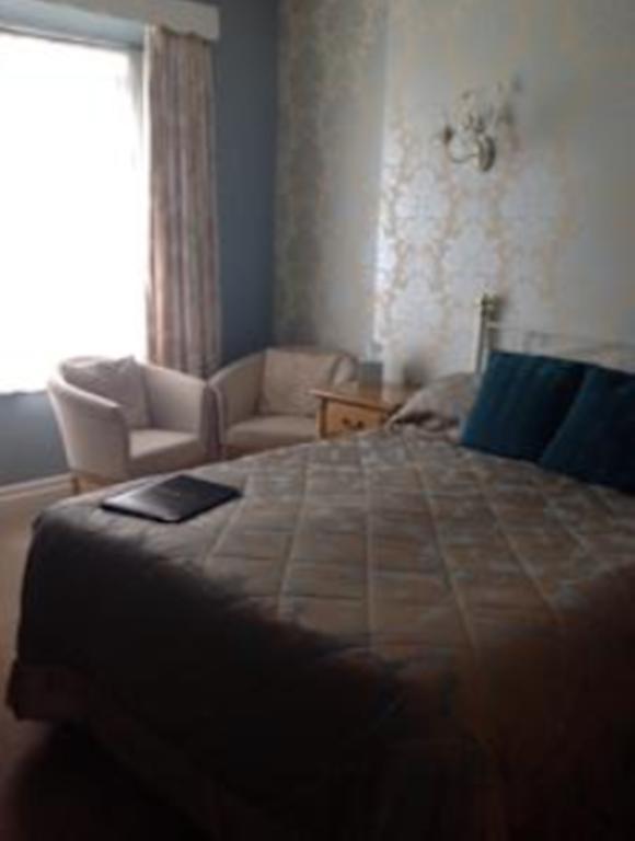 Yacht Bay View Hotel Morecambe Room photo